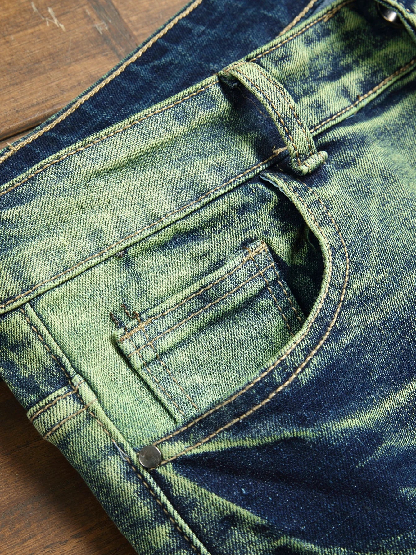 Stylish Mid Stretch Slim Fit Jeans - Men's Mid Waist Distressed And Ripped Denim Jeans With Tassels For All Seasons Street Wear